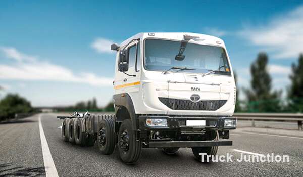 Tata Signa 4825.T Truck
