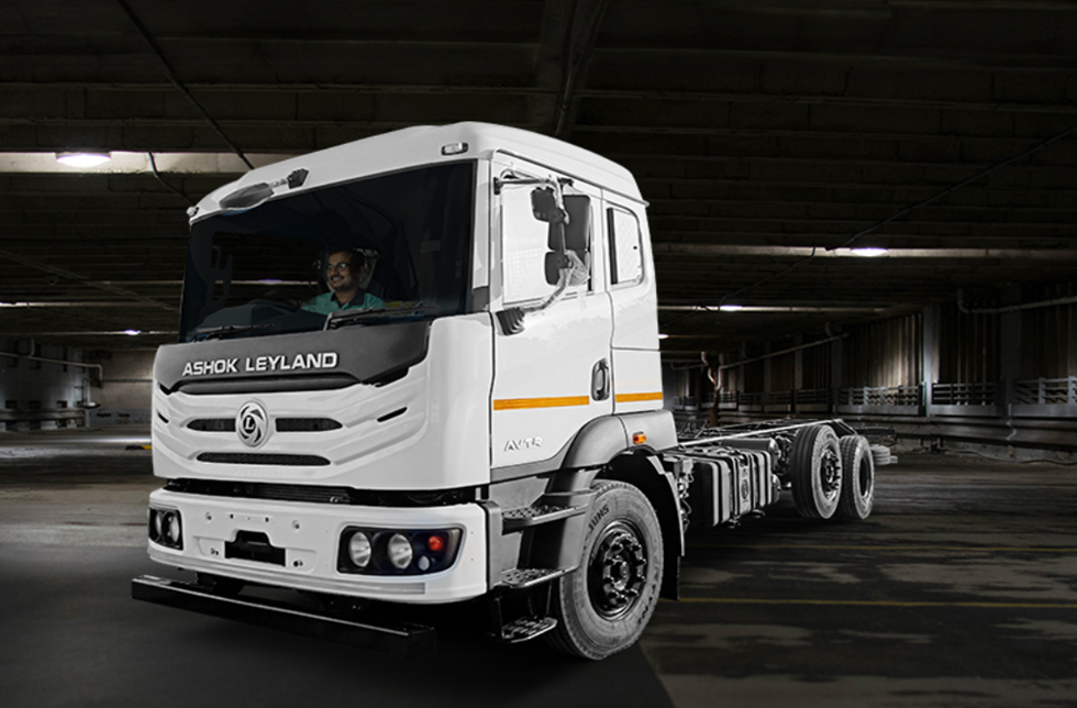 Ashok Leyland 8 Wheeler Truck